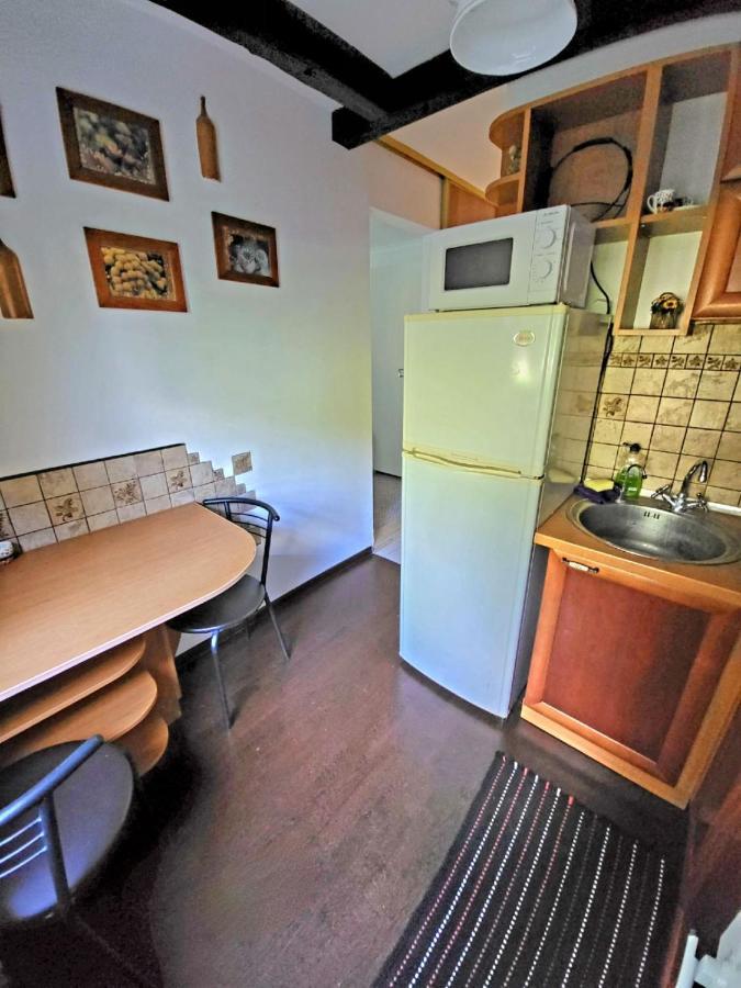 Новая Квартира Oujhorod Extérieur photo